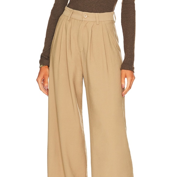 NONchalant Label Fabi Wide Leg Pant in Camel - Picture 2 of 9